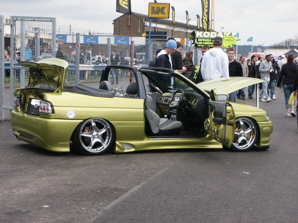 Ford Escort Cabriolet Modified